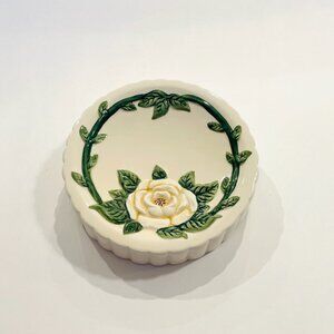 CB Ceramic Rose Plate Green Leaves